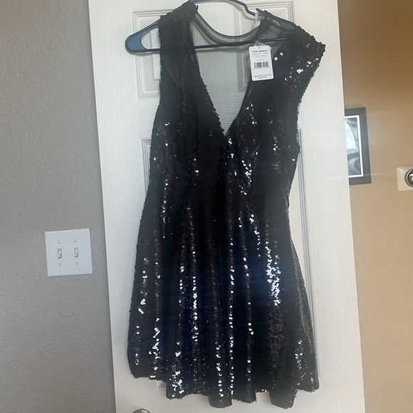 NWT Free People black sequin dress size small - Picture 4 of 4